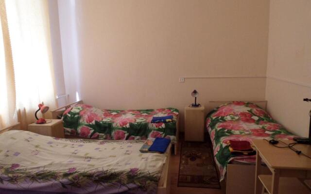 Guest House na Shtyikova 3