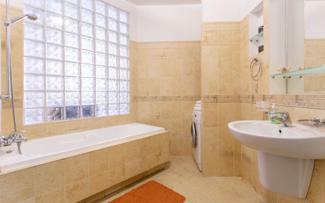 Апартаменты в центре города рядом со стадионом Динамо