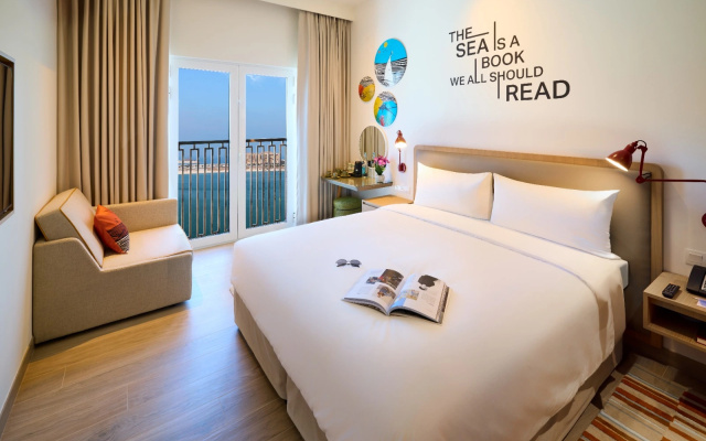 Rover Room Sea View With Sofa Bed — фото 1