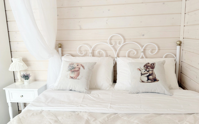 Частный дом В лесу