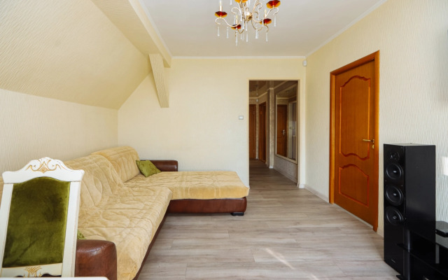 Na Dadaeva Apartments 1