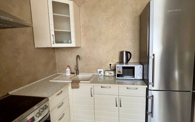 Квартира уютная возле трамвая с видом на стадион