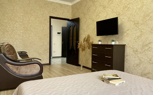 Квартира в Курортной Зоне