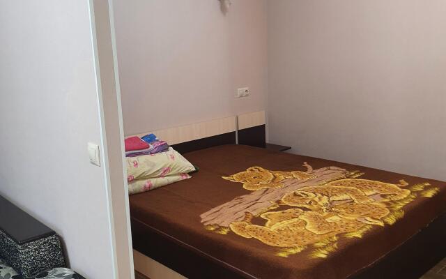 KVARTIRA STUDIYa S ZONIROVANIEM  Apartments