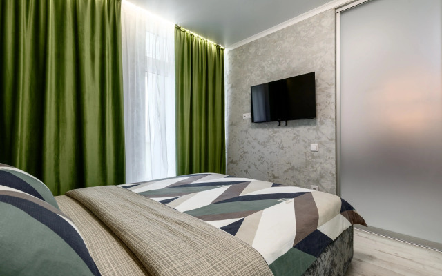 Апартаменты двухкомнатные LUX с шикарным видом на ДОН №9