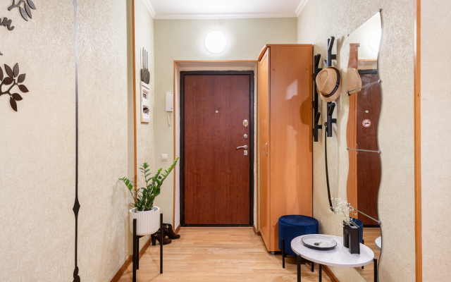 Dvukhkomnatnaya Na Borisa Pasternaka Flat