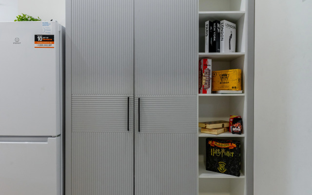 Квартира Возле Expo, есть все настольные игры