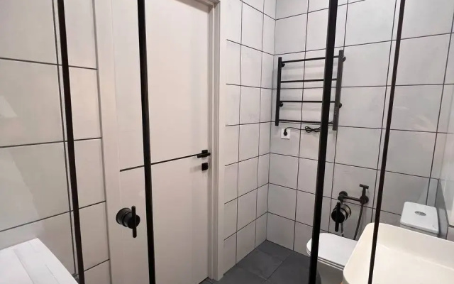 Apartamenty VYSOTNYJ POKOJ | Vid na gorod i zakat | Studia na 22 etaze v ZK Atmosfera