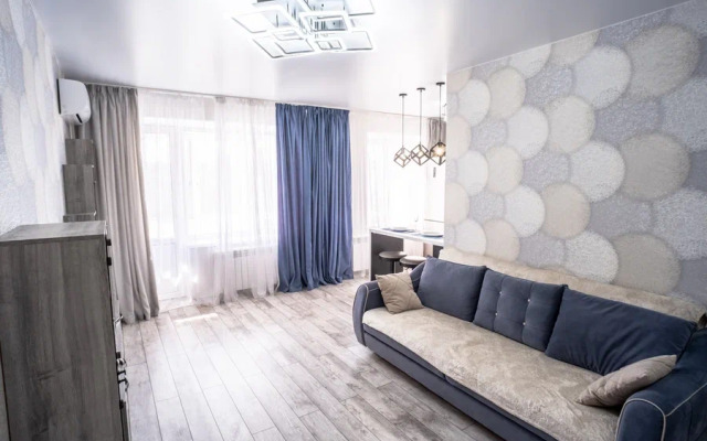 Evrodvushka so Stilnym Remontom V Samom Tsentre Goroda Apartments