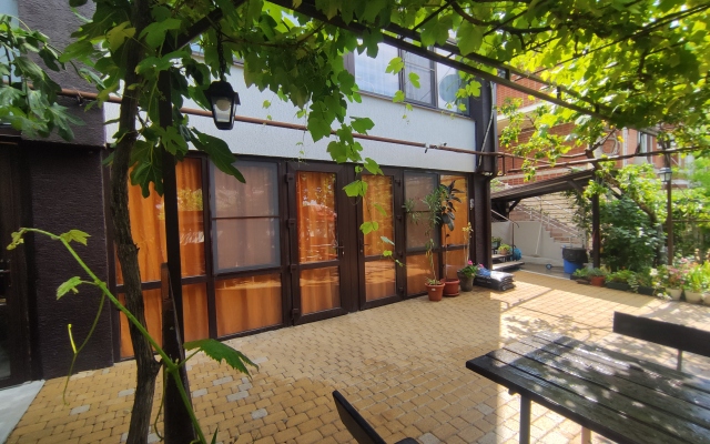 Garmoniya Guest House