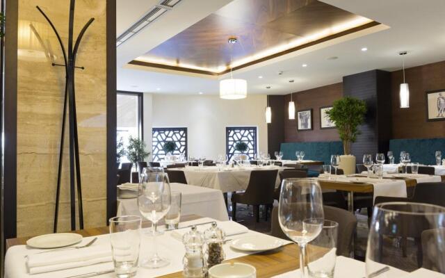 Constantine the Great Hotel