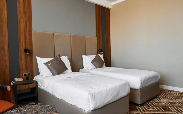 Diamond Shymkent Hotel