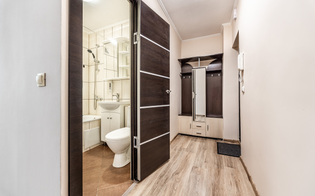 Irisamber Flat