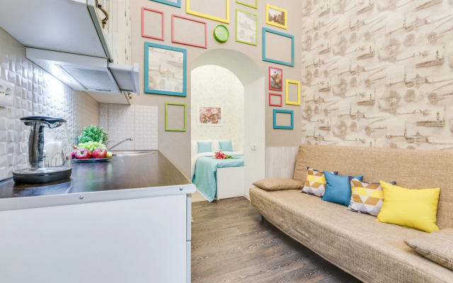 Apartamenty u Nevskogo prospekta i  Kazanskogo sobora (K25)