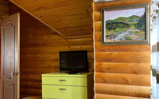 Pod Klych na Kompanyu do 14 chelovek Guest House