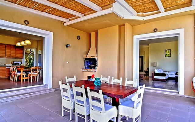 Вилла DisCrete Episkopi