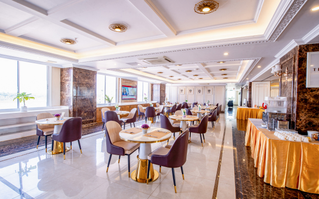 ST Hotel Wattay Airport
