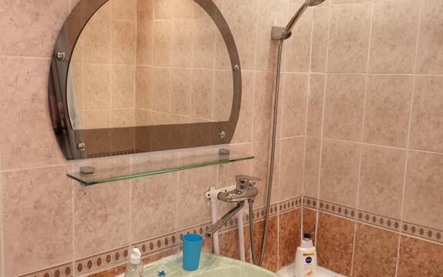 Апартаменты на Севастопольской