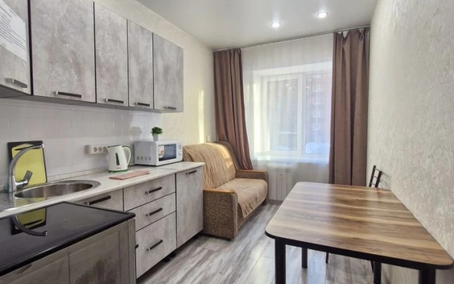 Квартира Братская 7/12