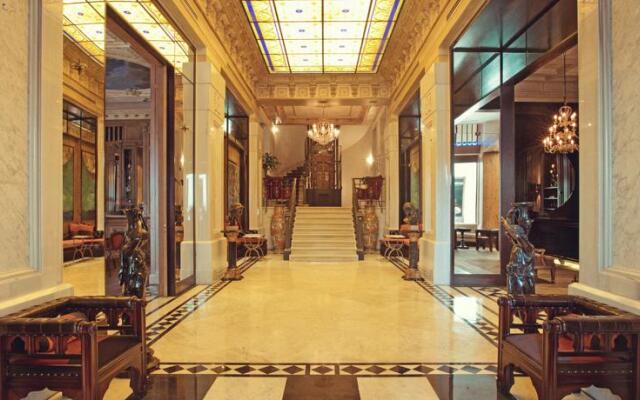 Palazzo Donizetti Hotel