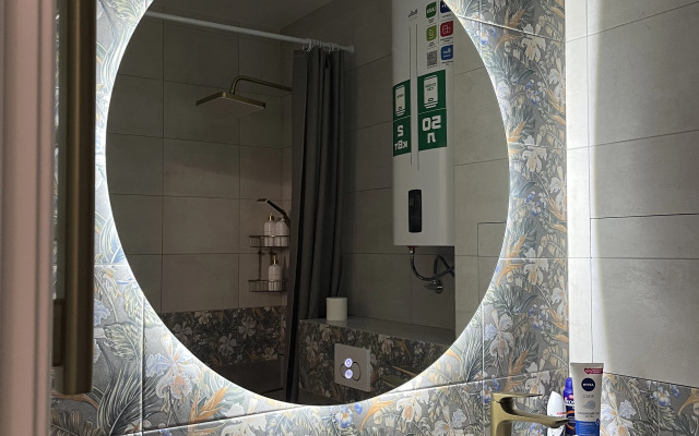 Paradayz Lux S Kaminom V Tsentre Flat