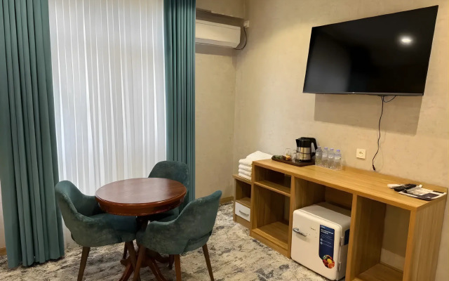 Отель Blue Shore International