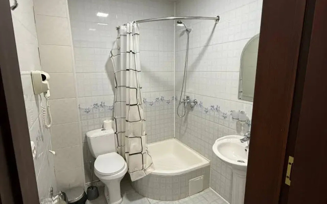 Guli Hotel