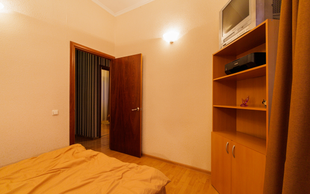 V Samom Tsentre Moskvi Flat