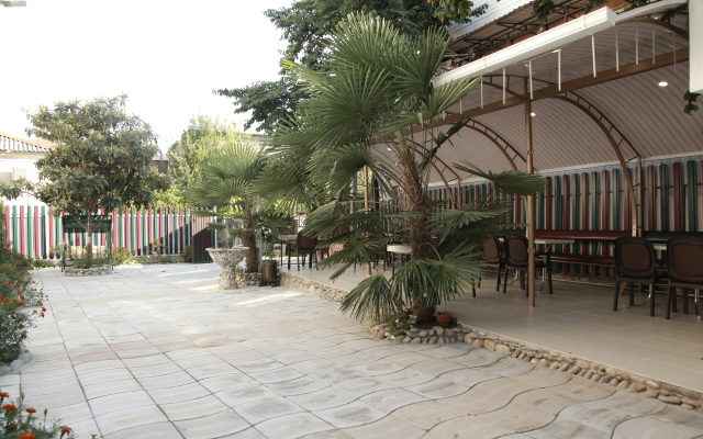 Oniks Guest house