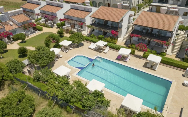 Citrus Tree Gardens Hotel