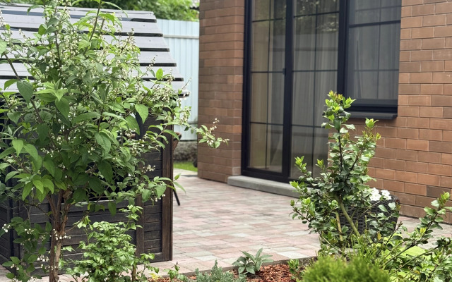 Perelman Guest house