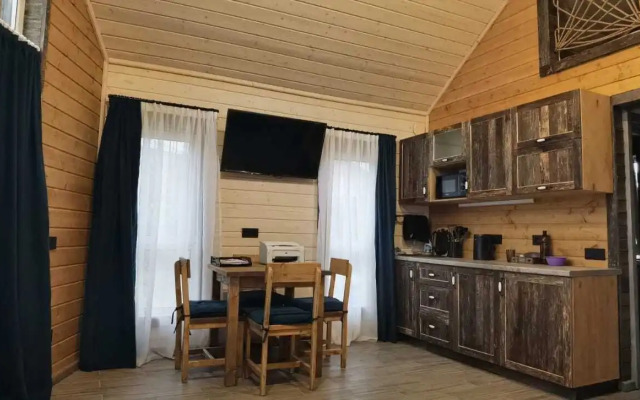V Kvartale Drevoparky 72a Private House