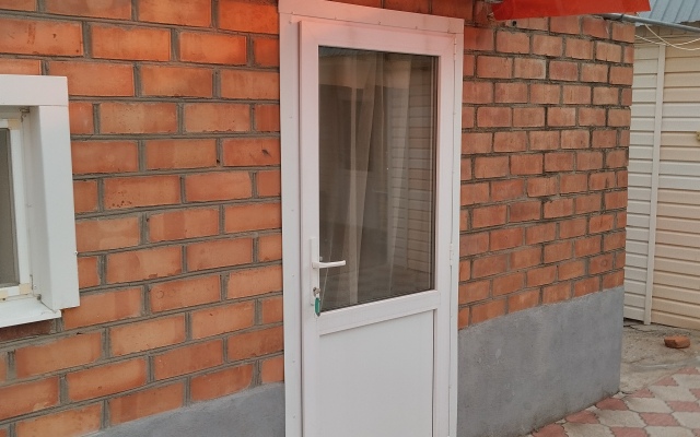 Druzhba 28 Guest House