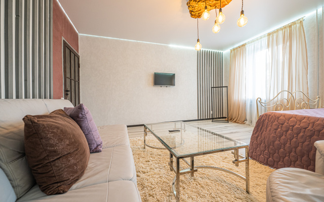 Апартаменты Пять Звёзд на Кировке