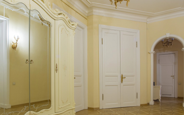 Квартира на Рубинштейна 4