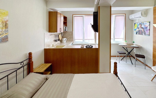 Okolo Morya V Sochi Flat