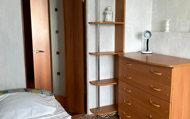 Uyutnaya Kvartira Golubye Dali Flat