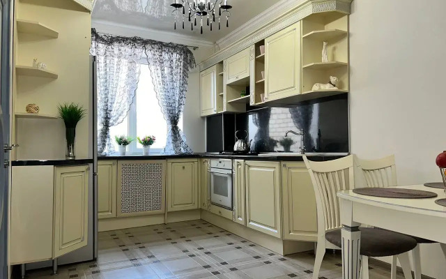 Eksklyuzivnye GALAAPART u Parka Pobedy Apartments