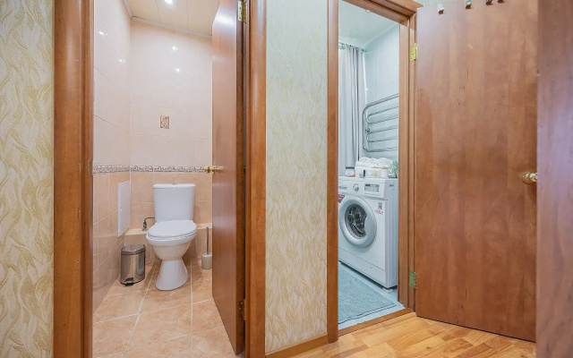 Apartamenty trehkomnatnye v 4km ot Kremla Sova-Dom