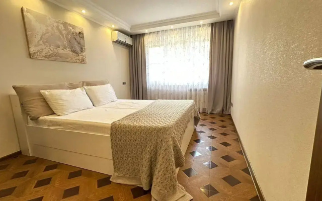 Sunny Beach Apartments Center Apartments