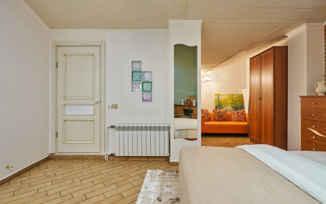 Dvukhetazhnye Na Tverskoy V 5 Minutakh Ot Kremlya Apartments