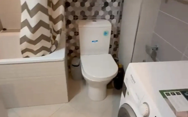 Zavodskaya 25 Dlya Dvoikh Flat