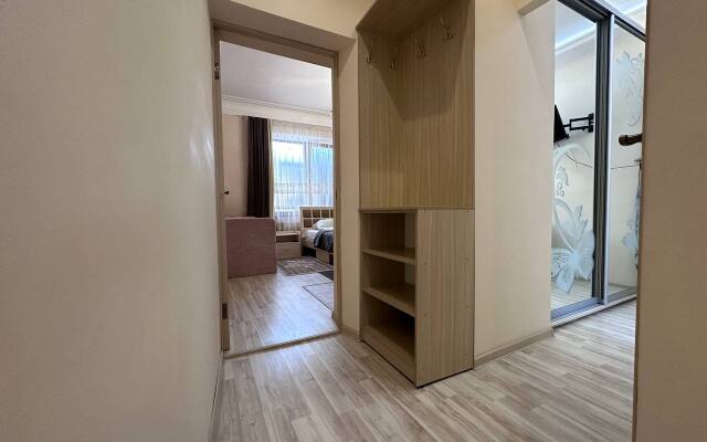 Elitnye Prostornye Apartments