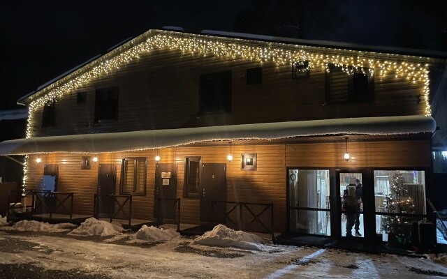 Kyarcha Guest House