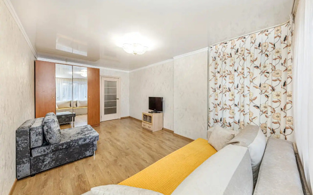 Квартира 3-комнатная квартира на проспекте Комсомольский