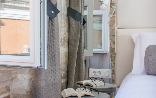 Zara Palace - Design Rooms