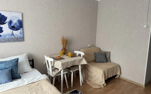UyutStej Oktyabr'skoe pole Apartments