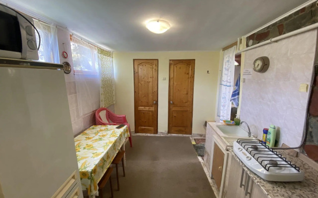 Частный дом 137 3 комнаты 900м до моря