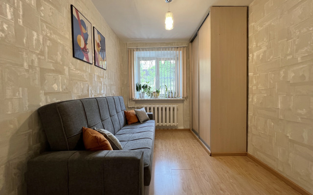 2-Kom Babushkina 23-61 Kakdoma Ulan-Ude Flat