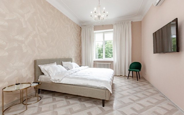 Апартаменты в центре с двумя спальнями